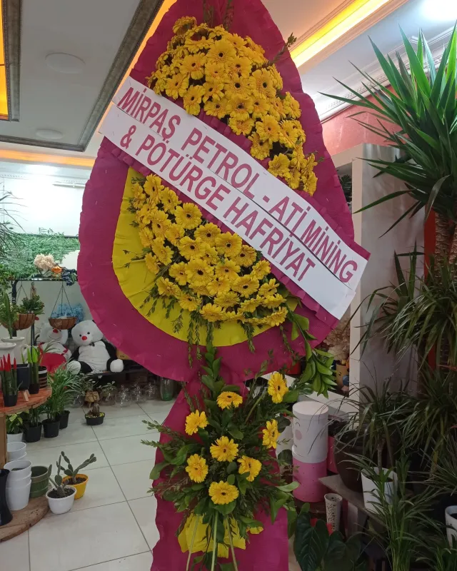 Sarı Gerbera Pembe Çerçeveli Ayaklı Sepet - Malatya Çiçekçi By Soydan (2)