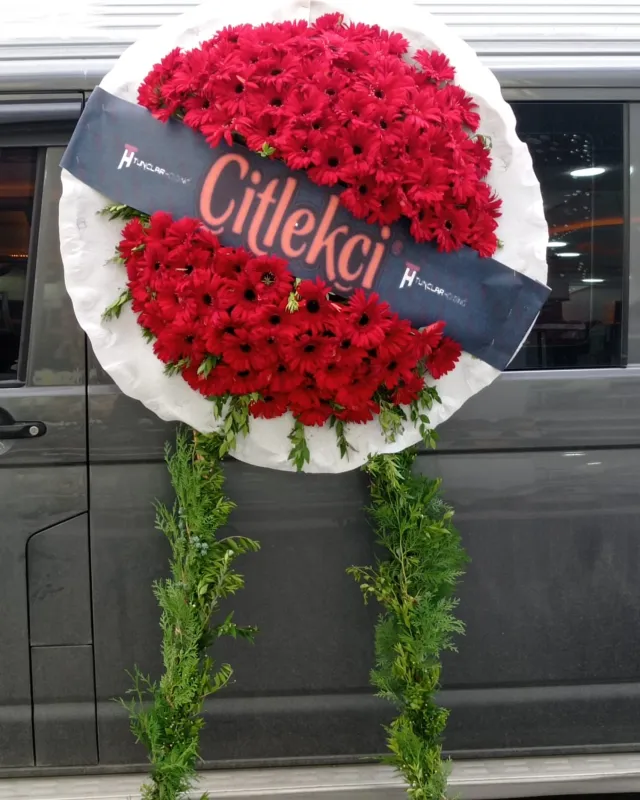 Kırmızı Gerbera Yuvarlak Çelenk - Malatya Çiçekçi By Soydan (2)